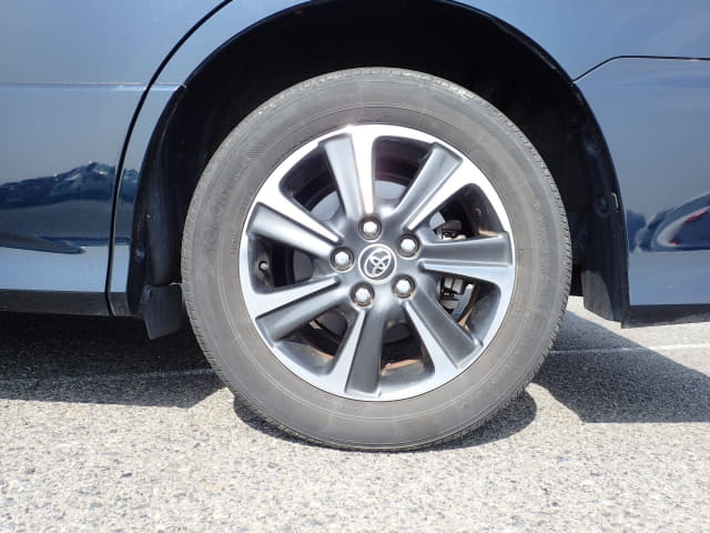 Local or import cars from kenya. Carhoot car Id 10