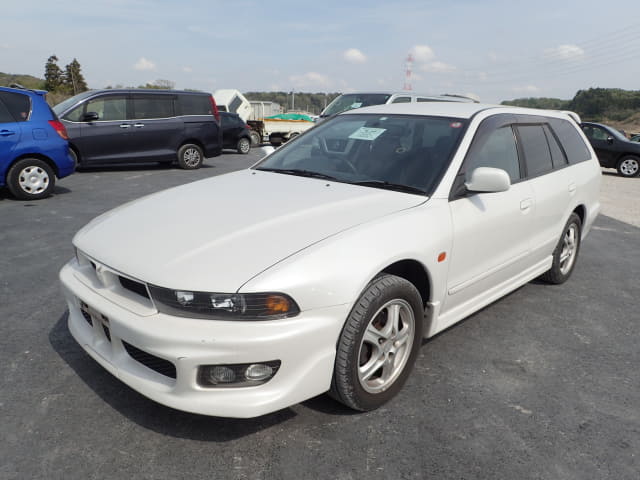 MITSUBISHI Legnum