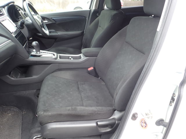 Local or import cars from kenya. Carhoot car Id 26