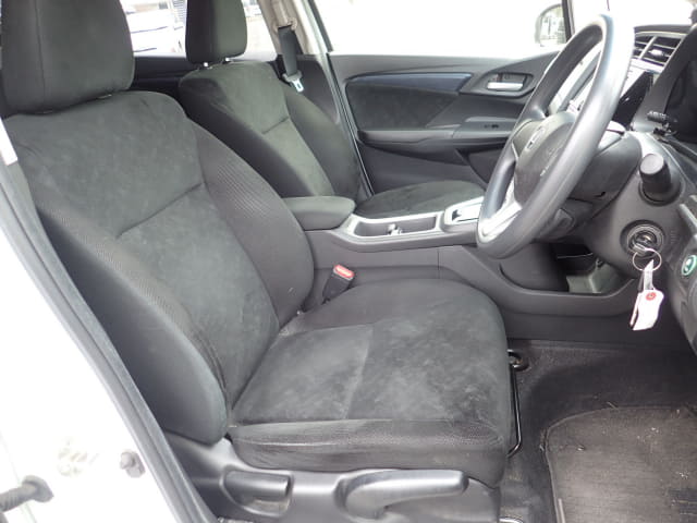 Local or import cars from kenya. Carhoot car Id 25