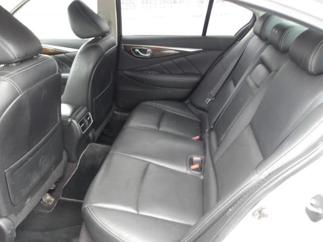 Local or import cars from kenya. Carhoot car Id 27