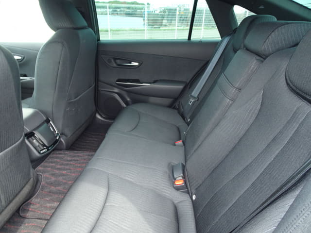 Local or import cars from kenya. Carhoot car Id 27