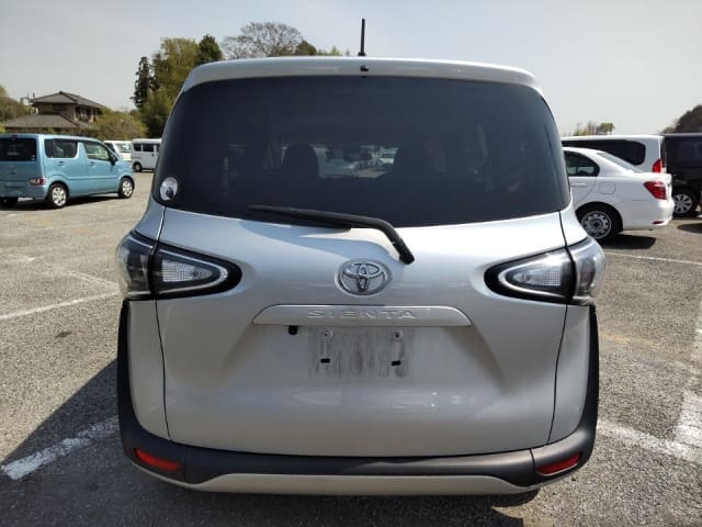 Local or import cars from kenya. Carhoot car Id 8