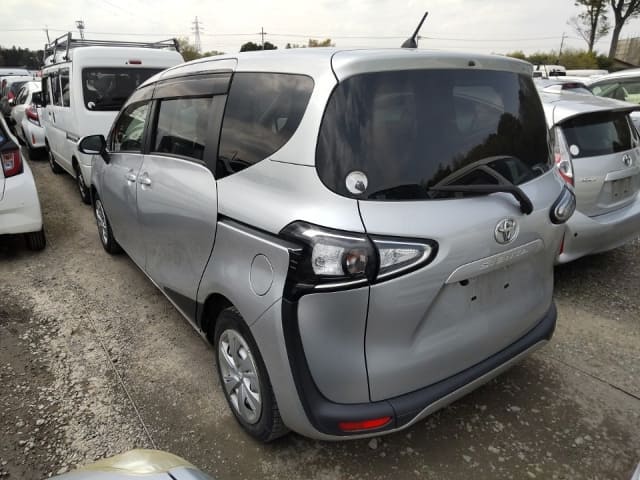 Local or import cars from kenya. Carhoot car Id 7