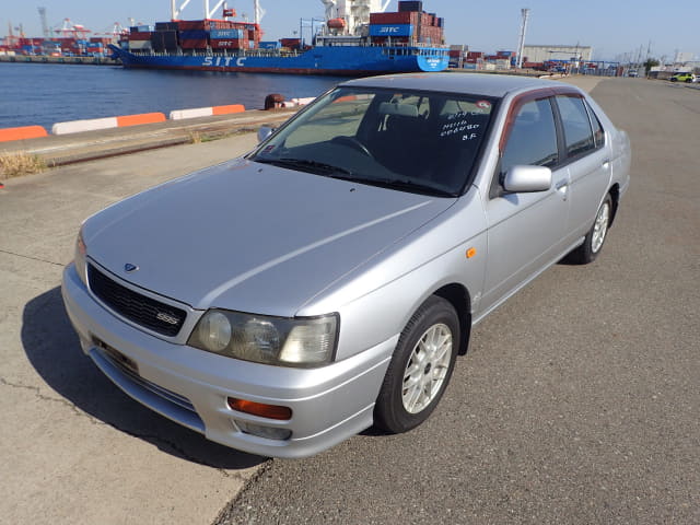 NISSAN Bluebird