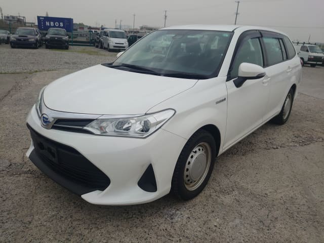TOYOTA Corolla Fielder