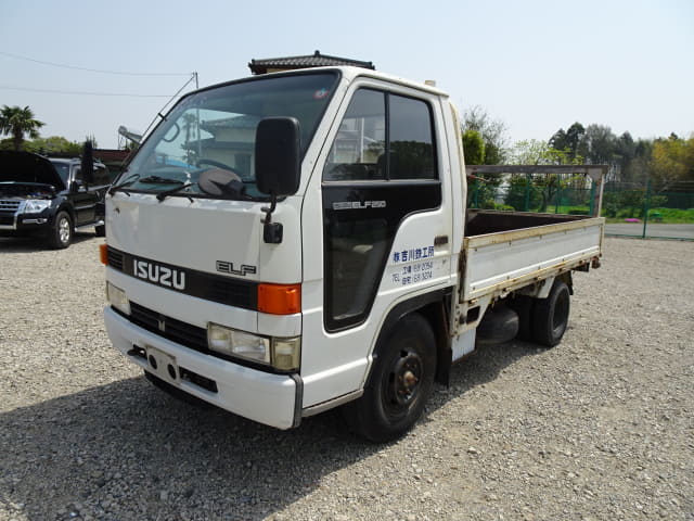 ISUZU Elf Truck