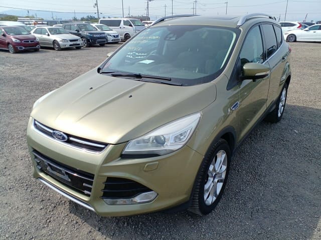 FORD Kuga]