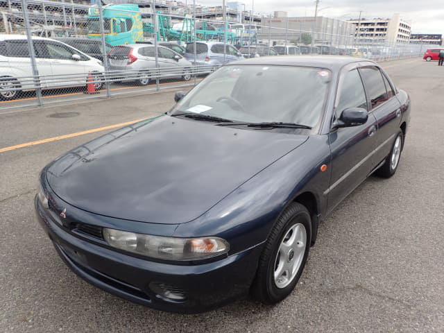 MITSUBISHI Galant