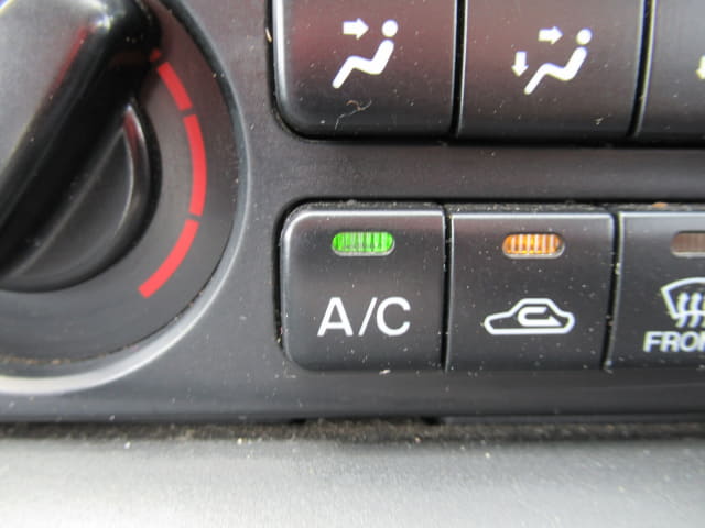 Local or import cars from kenya. Carhoot car Id 29