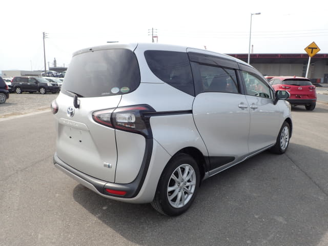 Local or import cars from kenya. Carhoot car Id 5