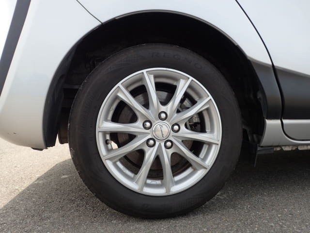 Local or import cars from kenya. Carhoot car Id 11