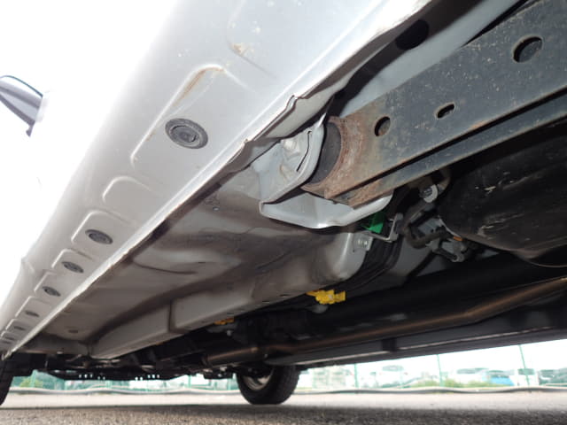 Local or import cars from kenya. Carhoot car Id 18