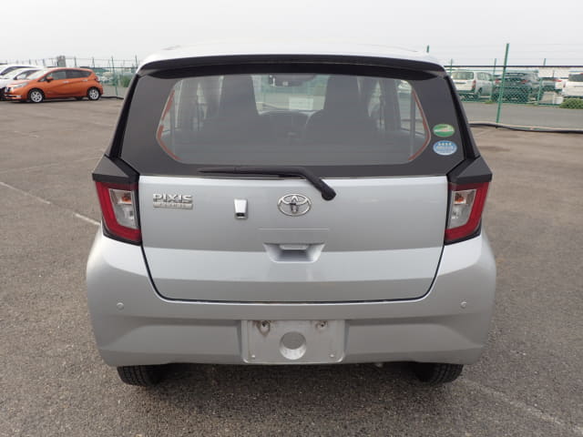 Local or import cars from kenya. Carhoot car Id 4