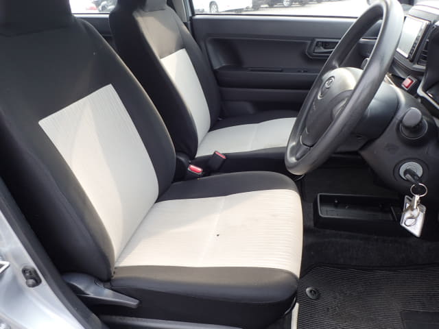 Local or import cars from kenya. Carhoot car Id 25