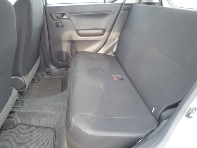 Local or import cars from kenya. Carhoot car Id 27