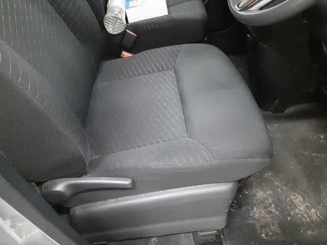 Local or import cars from kenya. Carhoot car Id 6