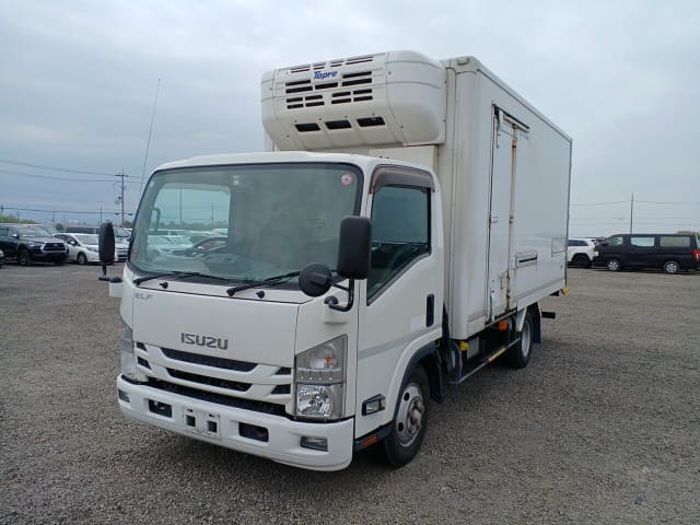 ISUZU Elf Truck