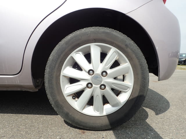 Local or import cars from kenya. Carhoot car Id 10