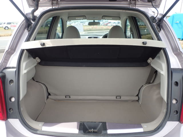 Local or import cars from kenya. Carhoot car Id 28