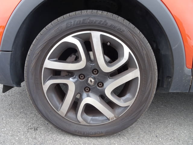 Local or import cars from kenya. Carhoot car Id 9