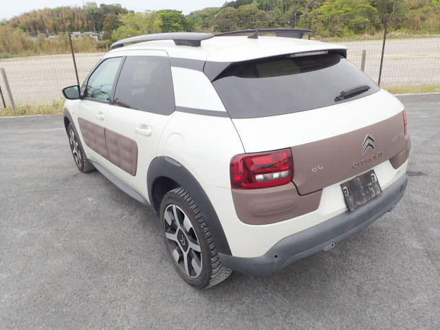 Local or import cars from kenya. Carhoot car Id 3