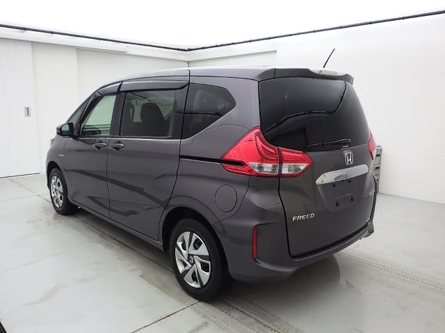 Local or import cars from kenya. Carhoot car Id 5