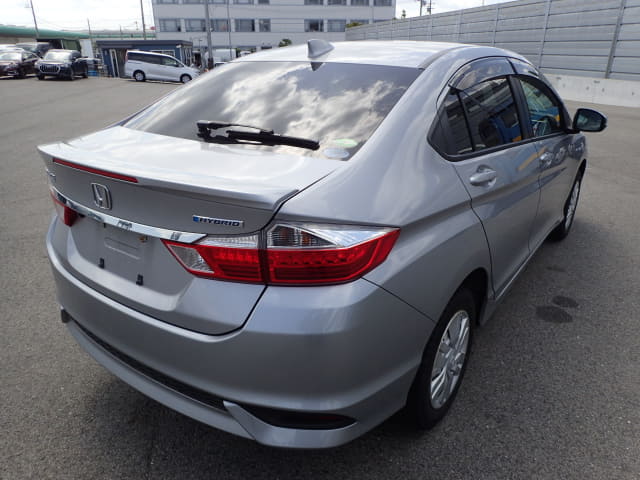 Local or import cars from kenya. Carhoot car Id 5