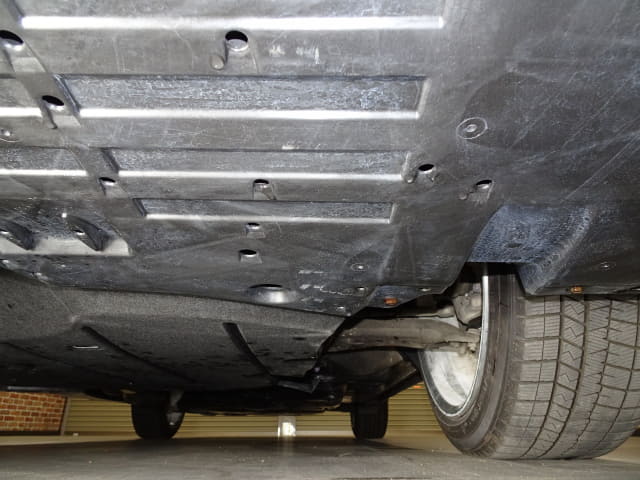 Local or import cars from kenya. Carhoot car Id 14