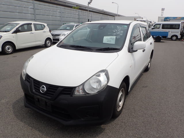 NISSAN Ad Van