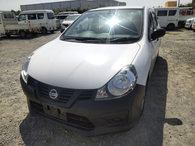 NISSAN Ad Van