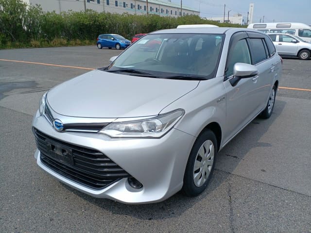 TOYOTA Corolla Fielder,;