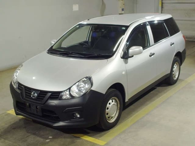 NISSAN Ad Van
