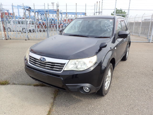 SUBARU Forester;