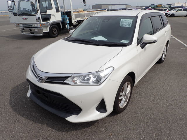 TOYOTA Corolla Fielder