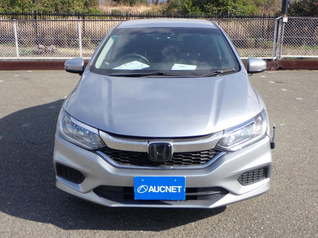Local or import cars from kenya. Carhoot car Id 8