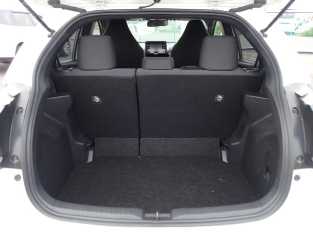 Local or import cars from kenya. Carhoot car Id 28