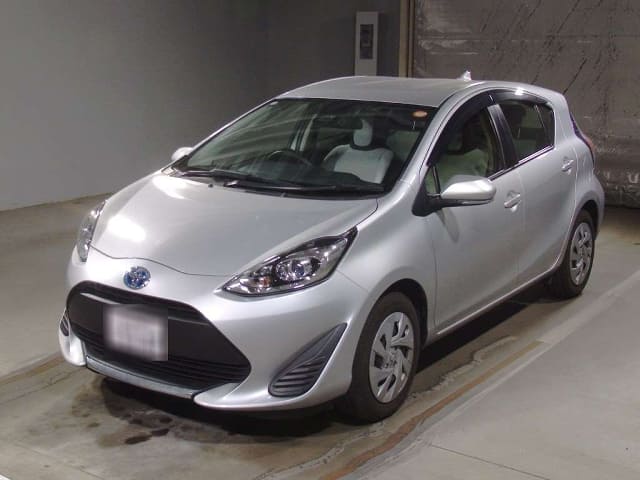 Local or import cars from kenya. Carhoot car Id 1