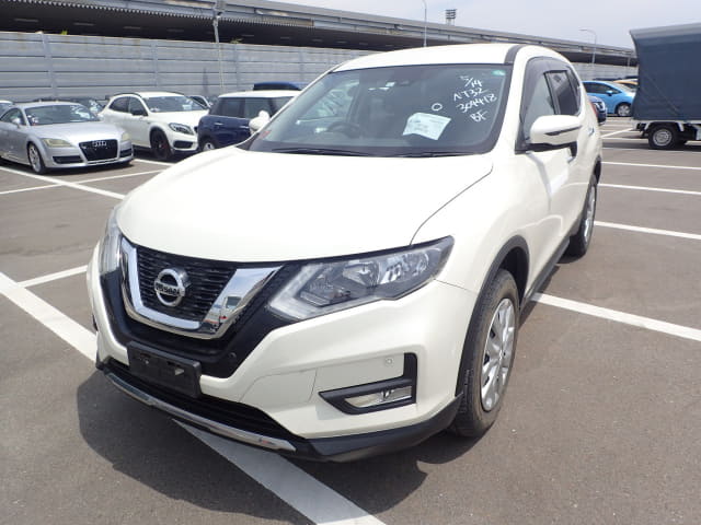 Local or import cars from kenya. Carhoot car Id 1