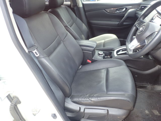 Local or import cars from kenya. Carhoot car Id 25