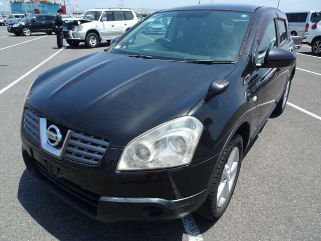 NISSAN Dualis;