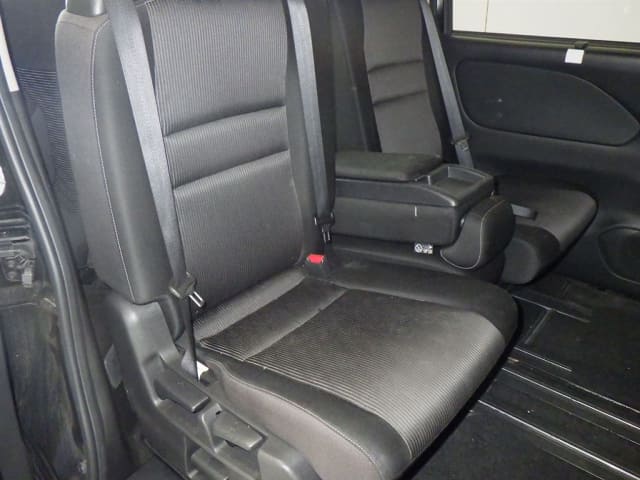 Local or import cars from kenya. Carhoot car Id 5