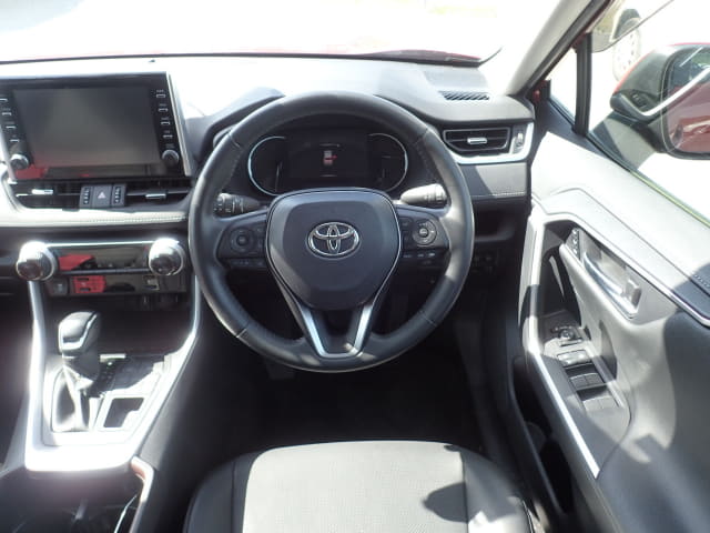 Local or import cars from kenya. Carhoot car Id 30