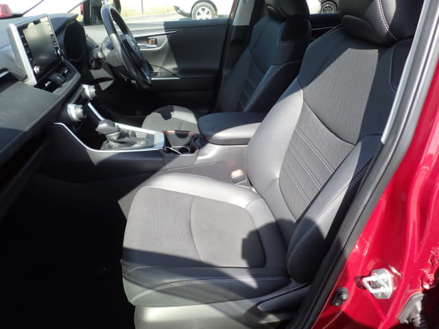 Local or import cars from kenya. Carhoot car Id 26