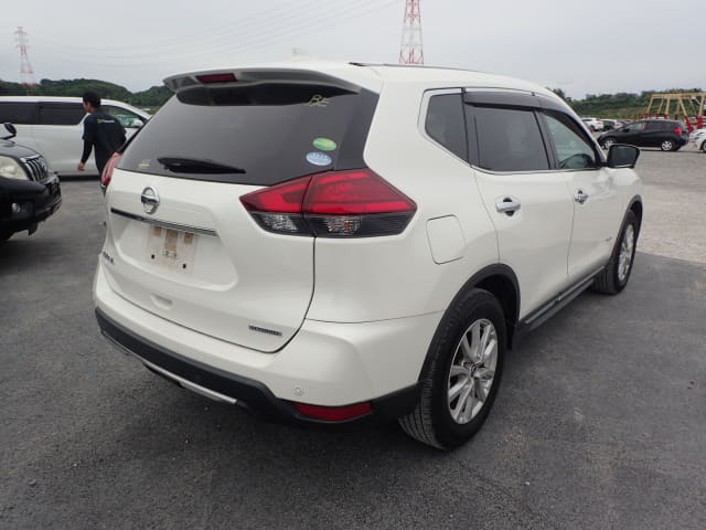 Local or import cars from kenya. Carhoot car Id 5