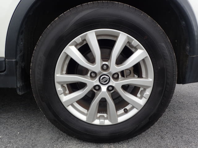 Local or import cars from kenya. Carhoot car Id 10