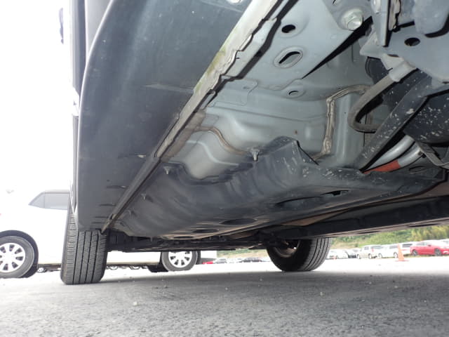 Local or import cars from kenya. Carhoot car Id 18