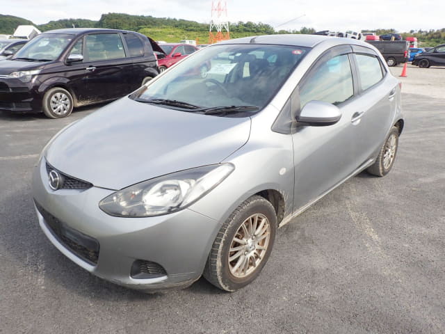 MAZDA Demio