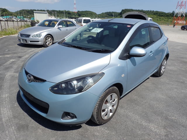 MAZDA Demio;