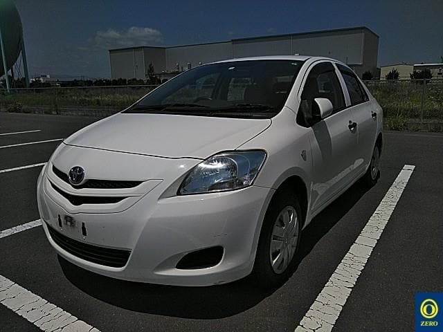TOYOTA Belta